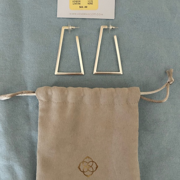 $68 Kendra Scott Lonnie Silver Hoop Earrings Authentic - Picture 1 of 3